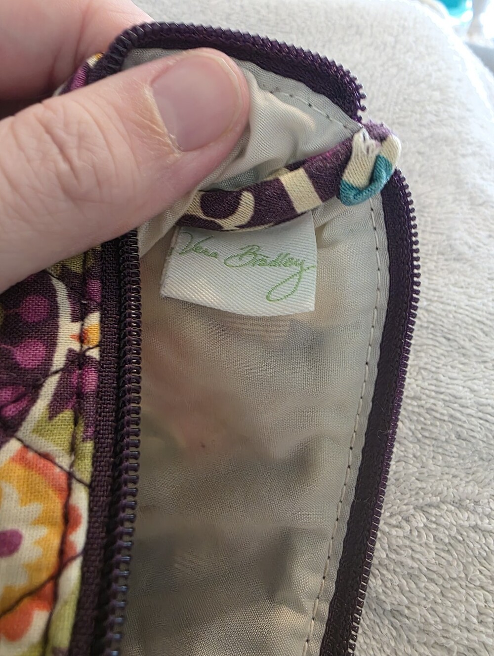 Vera Bradley Quilted Cosmetic Pouch Pouch Bag in "Plum Crazy" - Picture 4 of 5